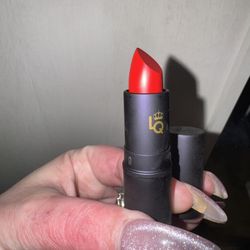 Sinner Lipstick 