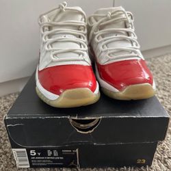Air Jordan 11 Retro Low BG Cherry