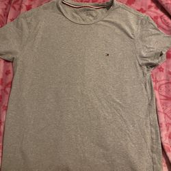 Tommy Hilfiger Gray T-shirt