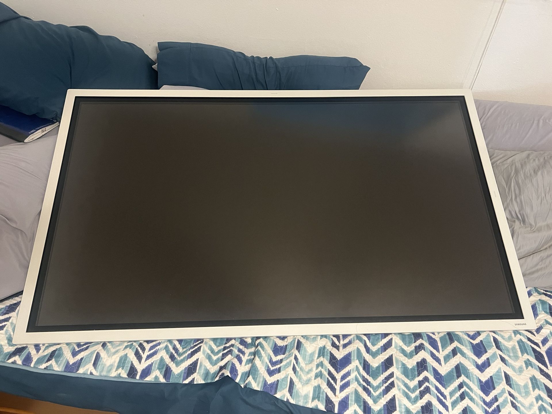 Samsung Commercial Display 55” 4K UHD Digital Flip Chart