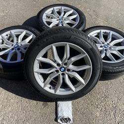 BMW X5 wheels 235/55/19” Michelin