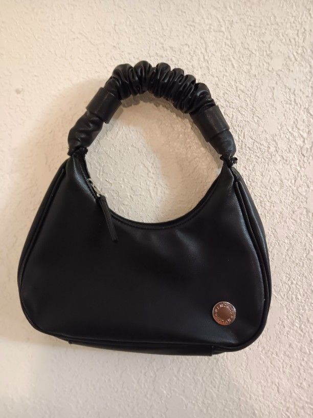 Black Purse