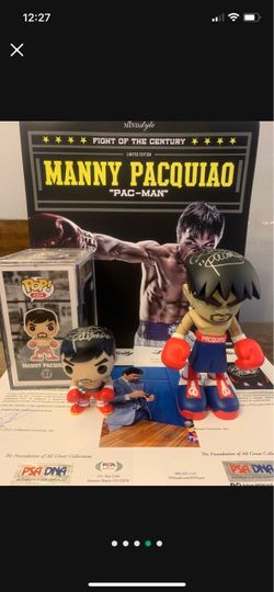 Signed Manny Pacquiao Limited Edition Collectible Set