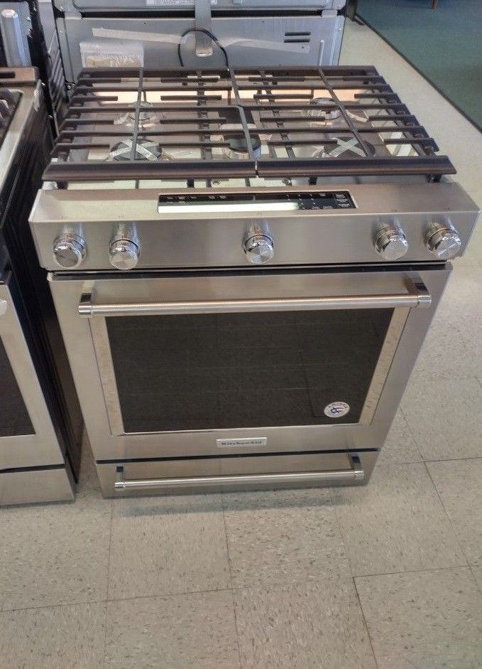 KITCHEN AID DUAL FUEL SLIDE IN RANGE OPEN BOX