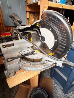 DeWalt 12” compound miter saw