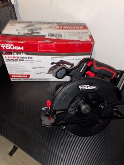 Hyper Tough Circular Saw (Needs Battery)