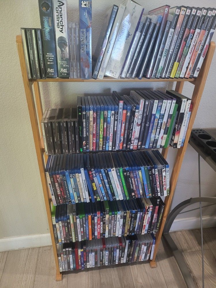 DVD HOLDER