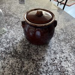 Vintage Bake Bean Pot 6 In Tall