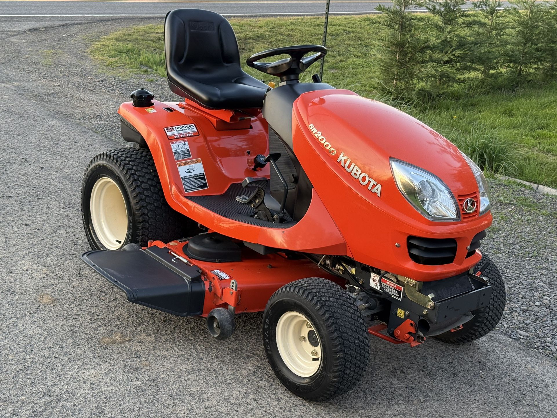 Kubota GR2000G 4X4 Lawn Tractor Mower Kohler V-Twin 48” PTO Cut Power Steering
