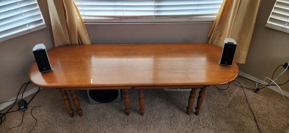 Maple Coffee Table with 2 End Tables