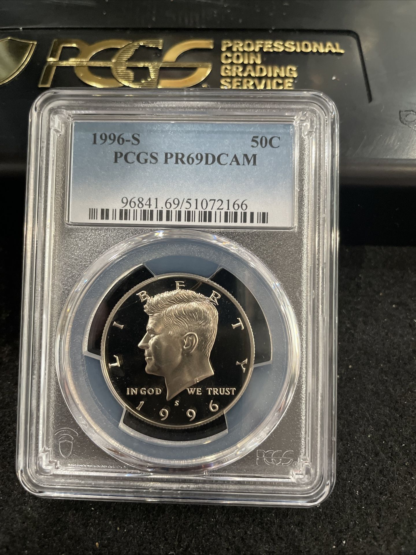 1996 S Gem Proof Kennedy Half Dollar With A Deep Cameo U-8