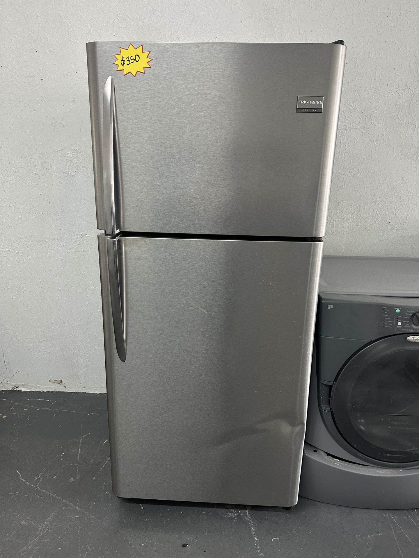 Frigidaire Top Bottom Fridge