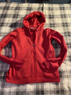 Women’s Under Armor Hoodie Large