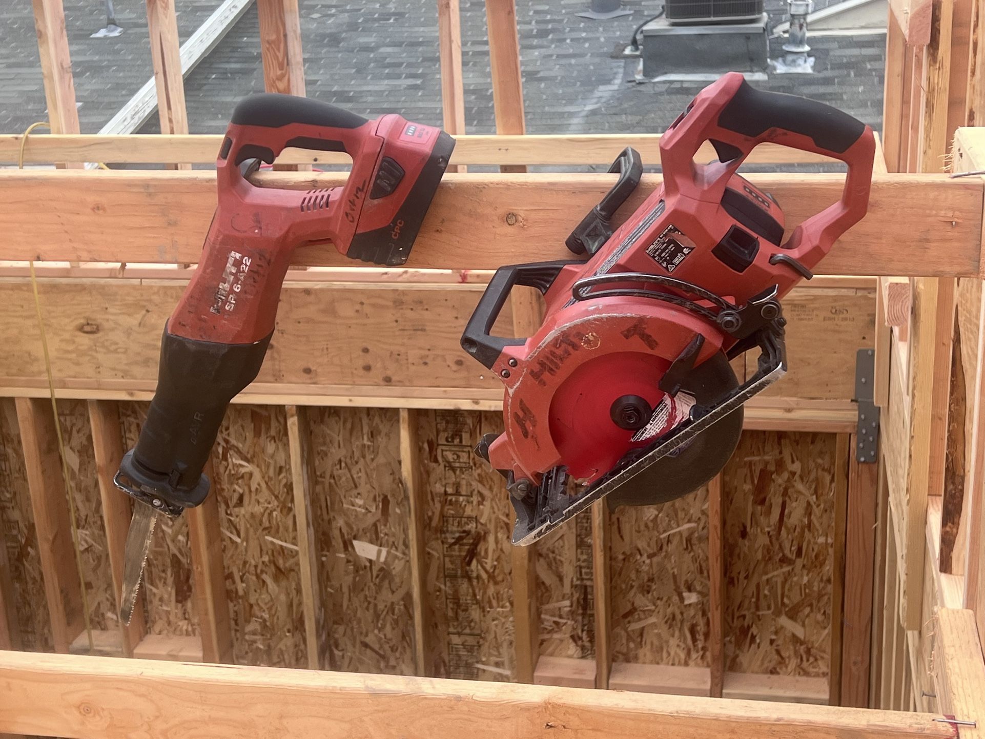 Hilti Circular Saw And Sawzall 
