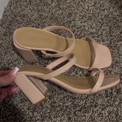 BAMBOO tan Heels