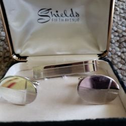 Vintage Shields Fifth Avenue silver cufflinks & tie clip