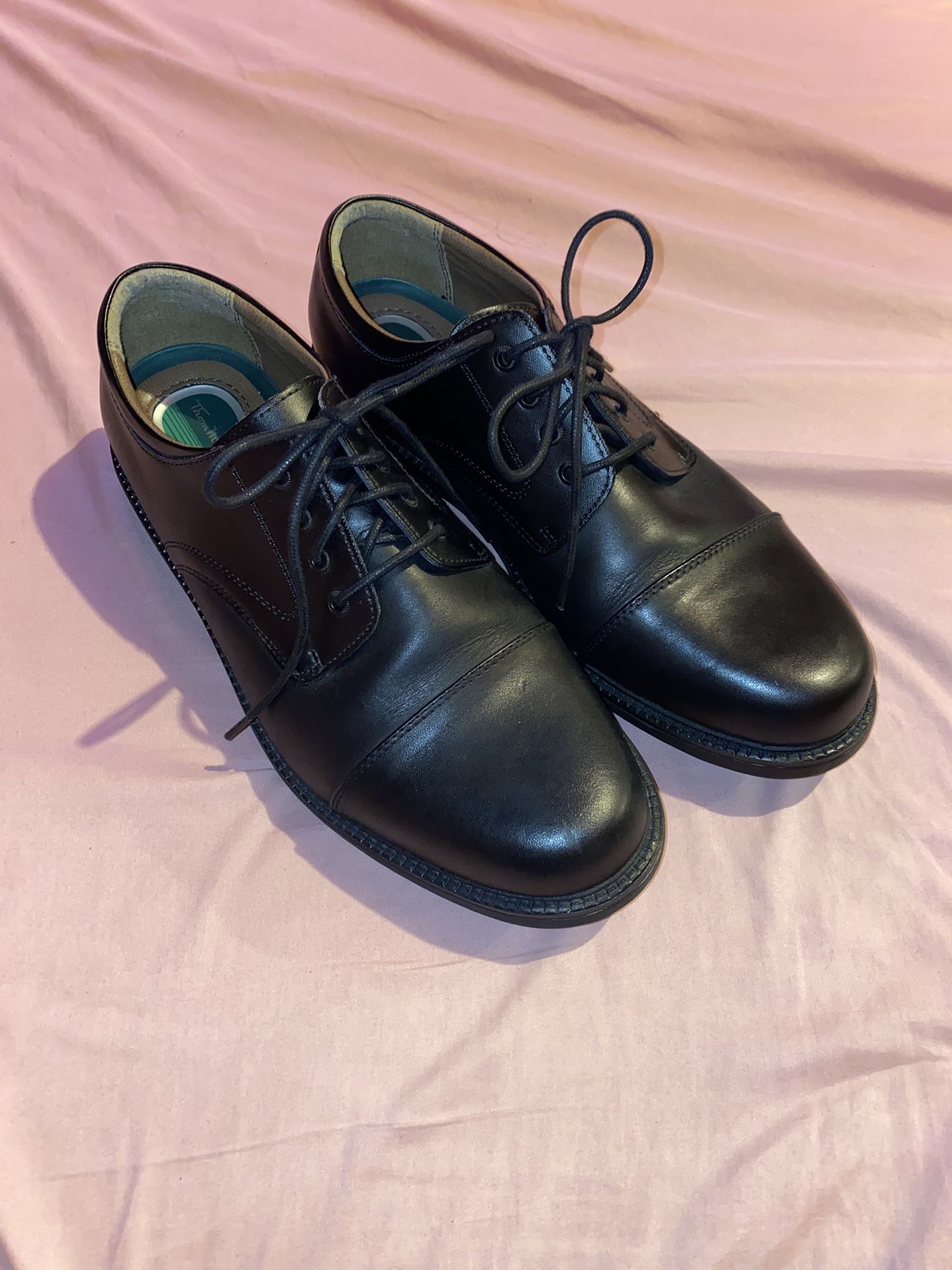 Thom McAn SIZE 13 MEN DRESS SHOES BLACK LEATHER