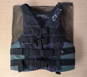 O'Neill Wake Waterski Women's Superlite USCG Vest Type III PFD Size Medium