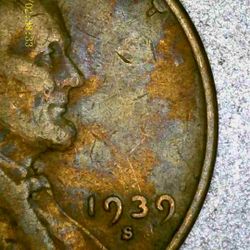 1939 S Lincoln Wheat Penny And 1994 2 Toned Penny 