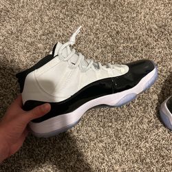 Jordan 11 Concords 