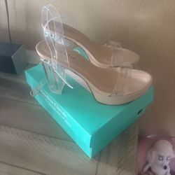 Shoes Size 8 New 