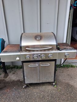 Grill with half propane tank