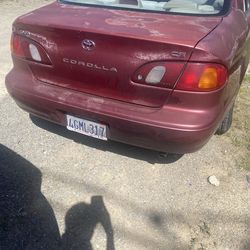 Toyota Corolla  1999