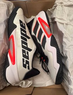 Adidas barricade sneakers men’s 12