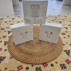 Apple AirPods 2 Bluetooth Headphones 