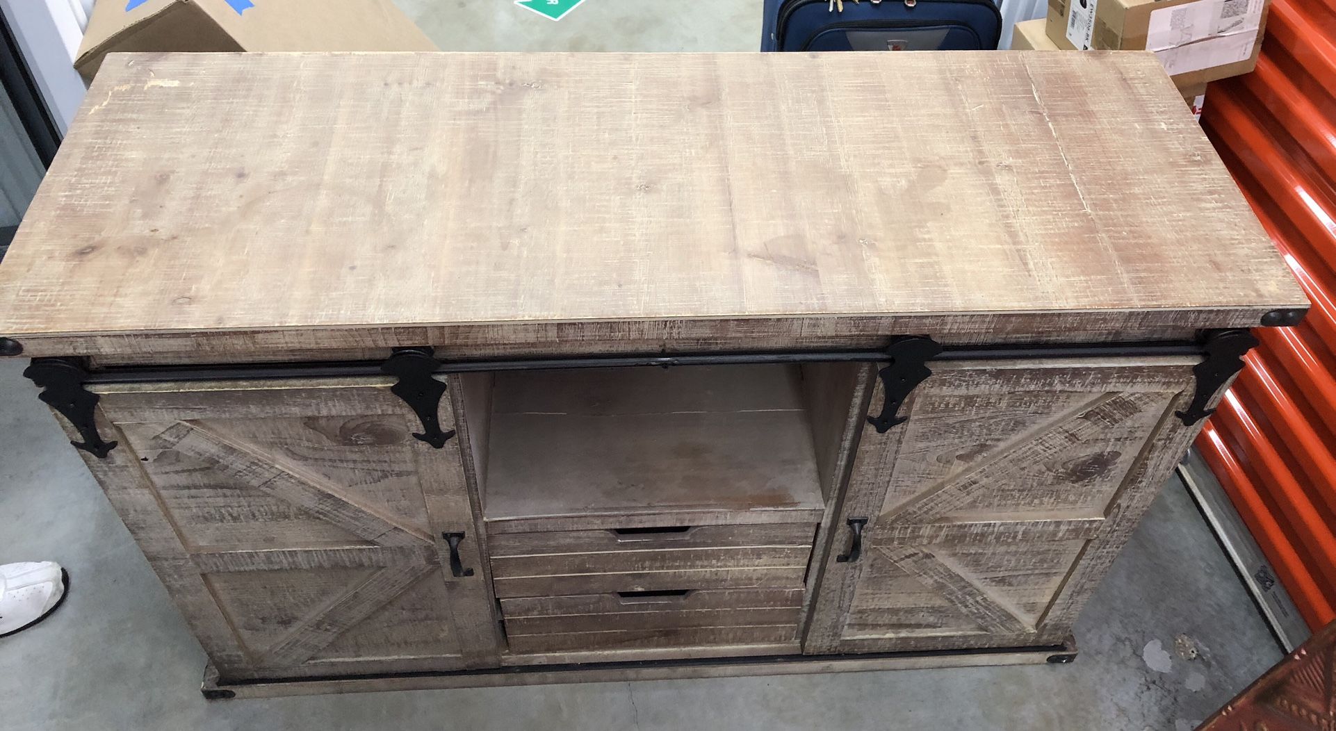 TV Stand / Dining