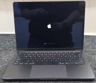 MacBook Pro 14" Laptop