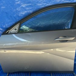 2021-2023 HYUNDAI ELANTRA FRONT LEFT DRIVER DOOR ASSEMBLY GRAY 
