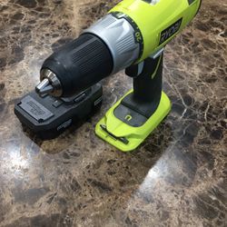 Ryobi P271 ONE+ 18V Cordless 1/2 in. Drill/Driver + P102 Lithium 18V Battery Works Great! 