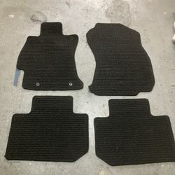 2014-2018 Subaru Forester Carpeted Floor Mats