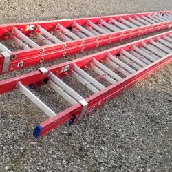 $200 each 40' extension ladders