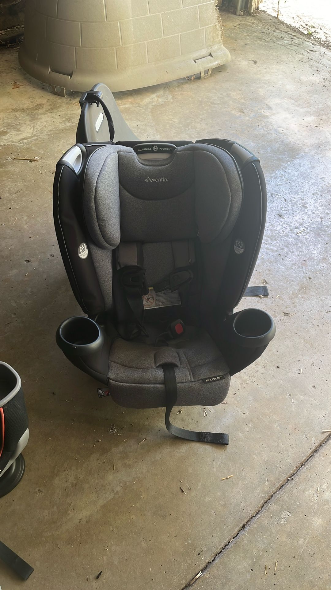 Evenflo Car Seat 360 Turn