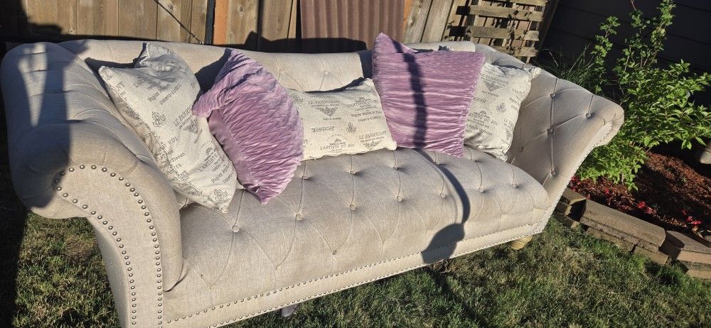 Sofa & Chaise