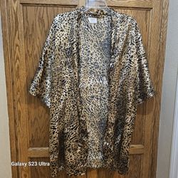 $2  LEOPARD PRINT SATIN ROBE LARGE