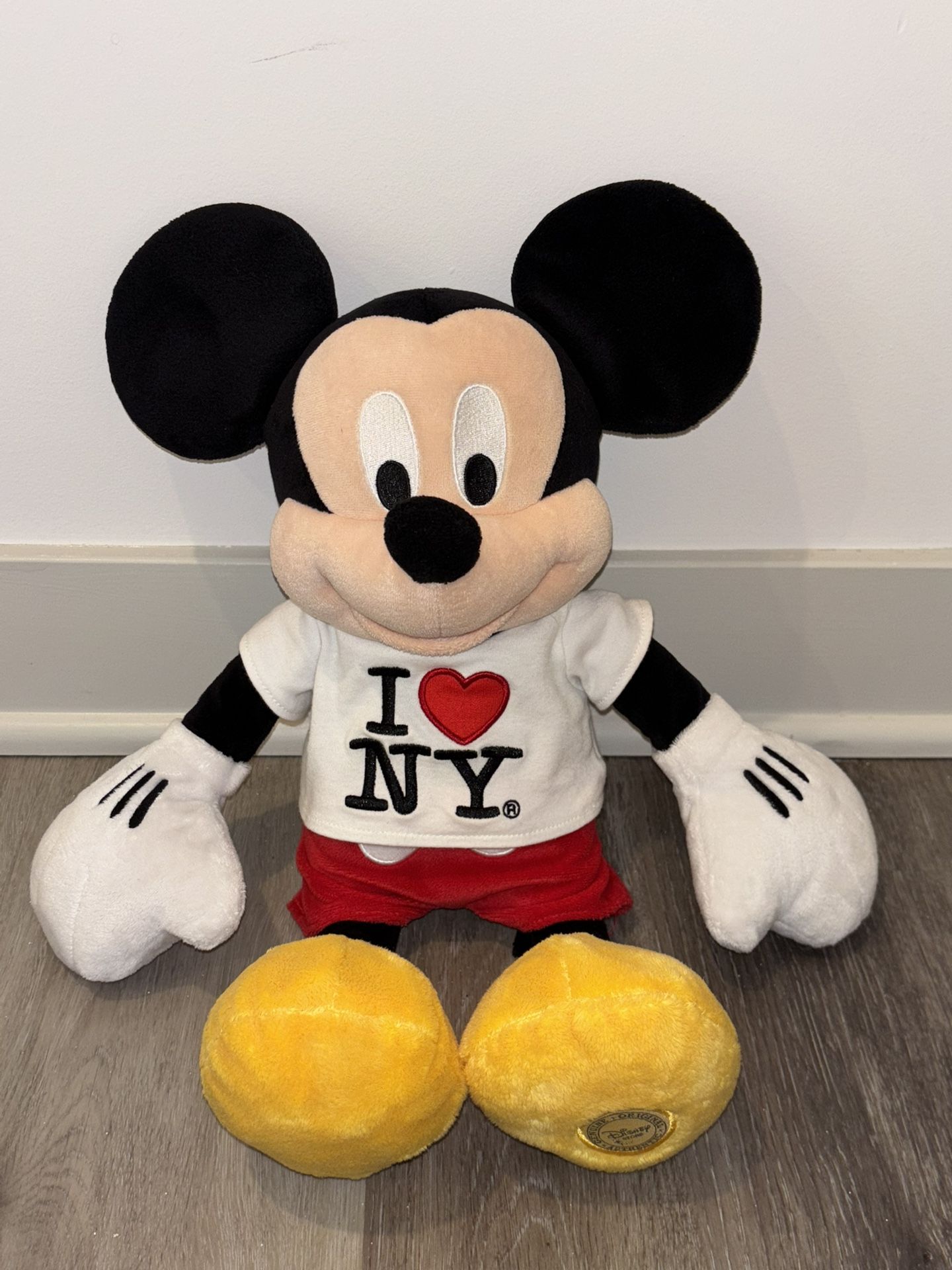 Mickey Mouse Plush - I Heart New York - Disney Store Original (Great Condition)