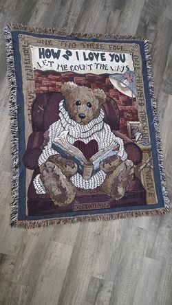 Boyds Bears & Friends "How Do I Love You" woven tapestry throw blanket.