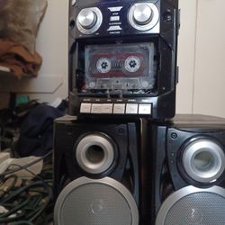Naxa Audio Shelf System