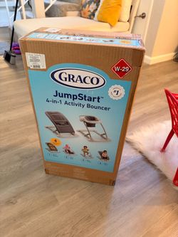 Graco 4-in-1 Jumpstart Activity