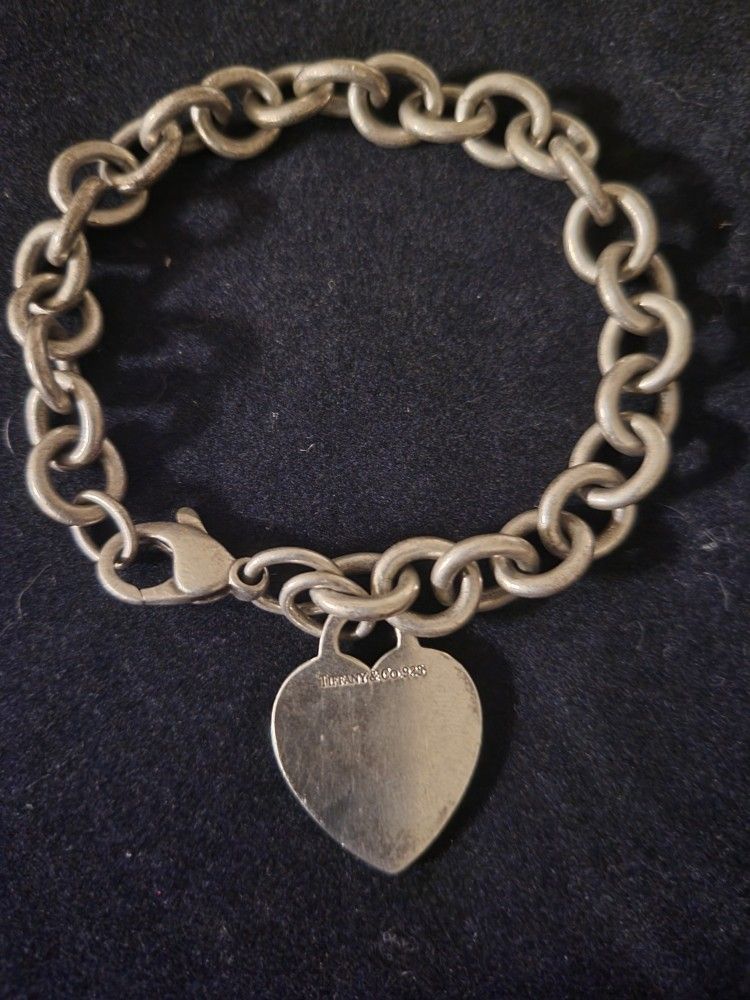 Tiffany & Co 925 Silver Heart Charm Bracelet