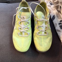 Nike Neon Green Vapor max 