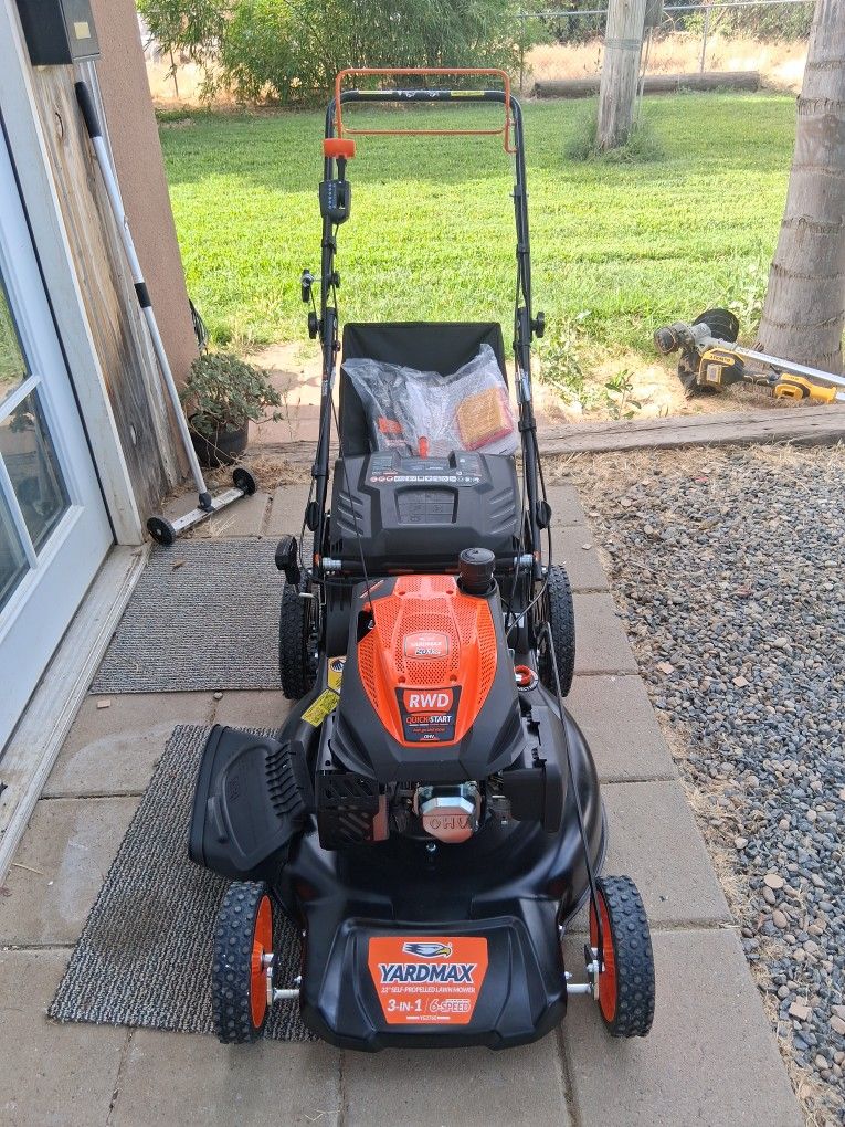 Yard max 22 in. 201 cc SELECT PACE 6 Speed CVT High Wheel RWD 3-in-1 Gas Walk Behind Self Propelled Lawn Mower