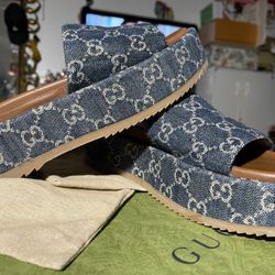 Gucci Slides 