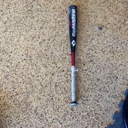 Demarini Baseball Bat 25 Inches Longneeds A new  grip