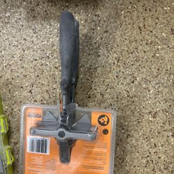 RIDGID 4 in. Steel XLT Miter Trim Cutter. 