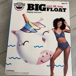 Big Float Happy Unicorn  52x41x12 In
