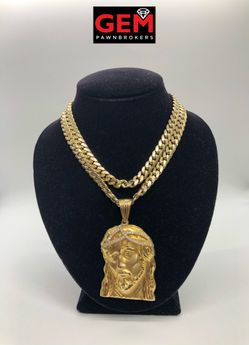 14KT GOLD CURB CHAIN WTH 14KT CHRIST HEAD PENDANT